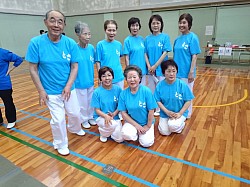 　　　入門太極拳の部・準優勝　　　土佐くろしおチーム